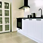 Baratero Club Apartments Private Parking Ev Points