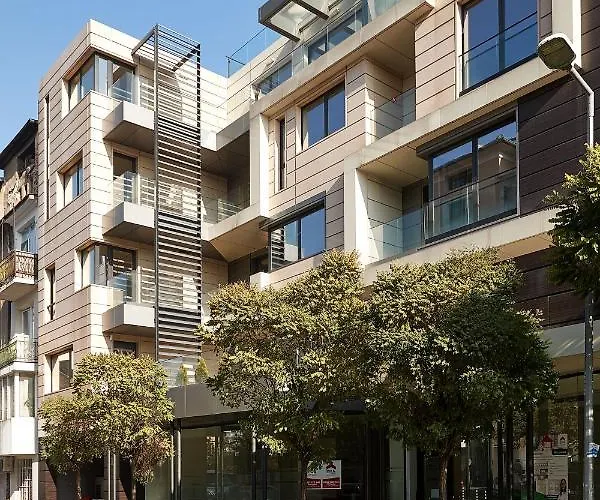 Baratero Club Apartments Private Parking Ev Points