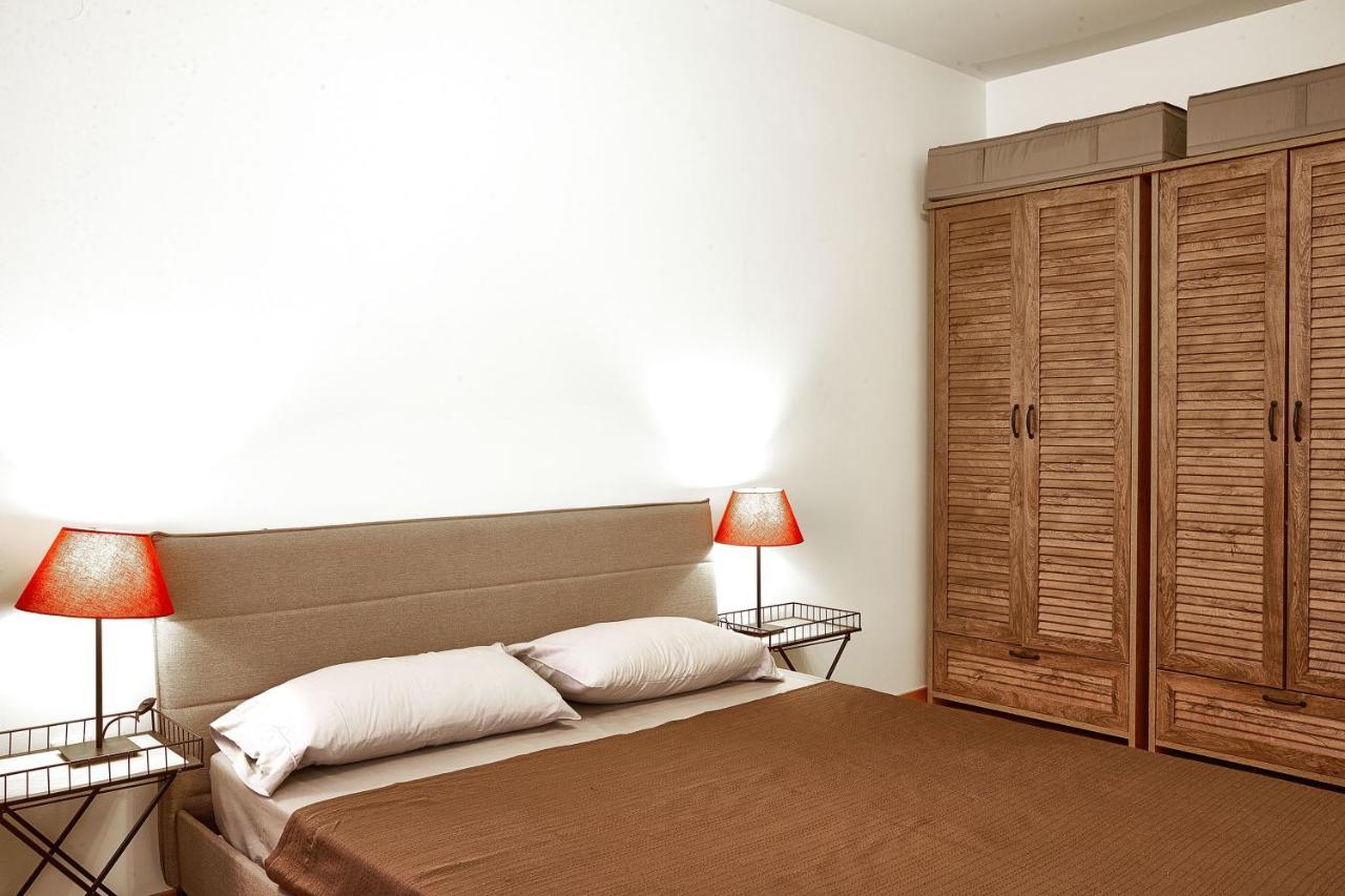 Baratero Club Private Parking Ev Points *