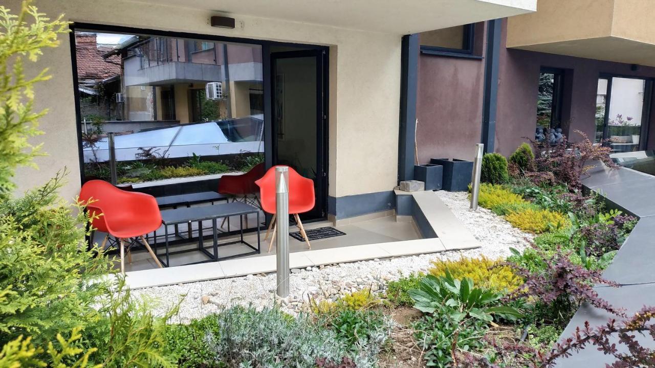 Baratero Club Private Parking Ev Points Sofia